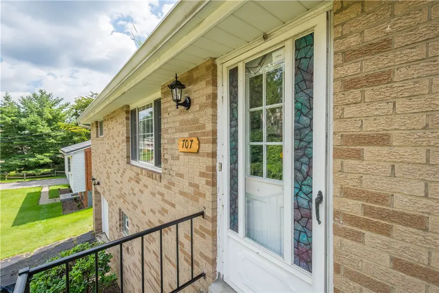 707 Fernhill Avenue, Pittsburgh, PA 15226 - #2