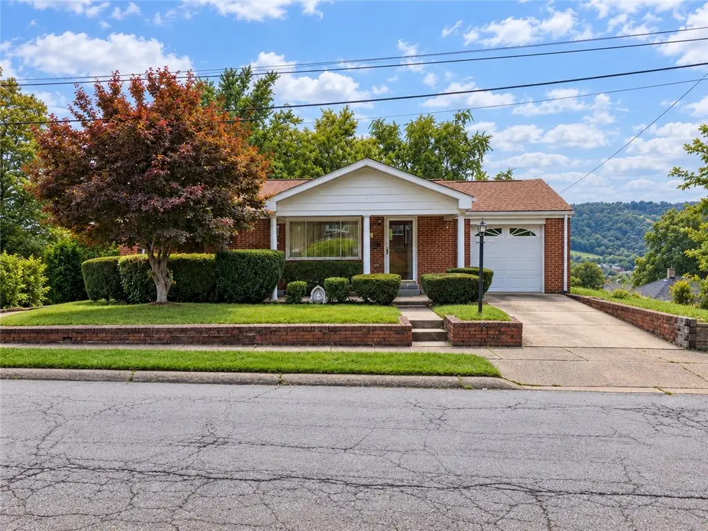 351 Berry St, Baden, PA 15005 - #1