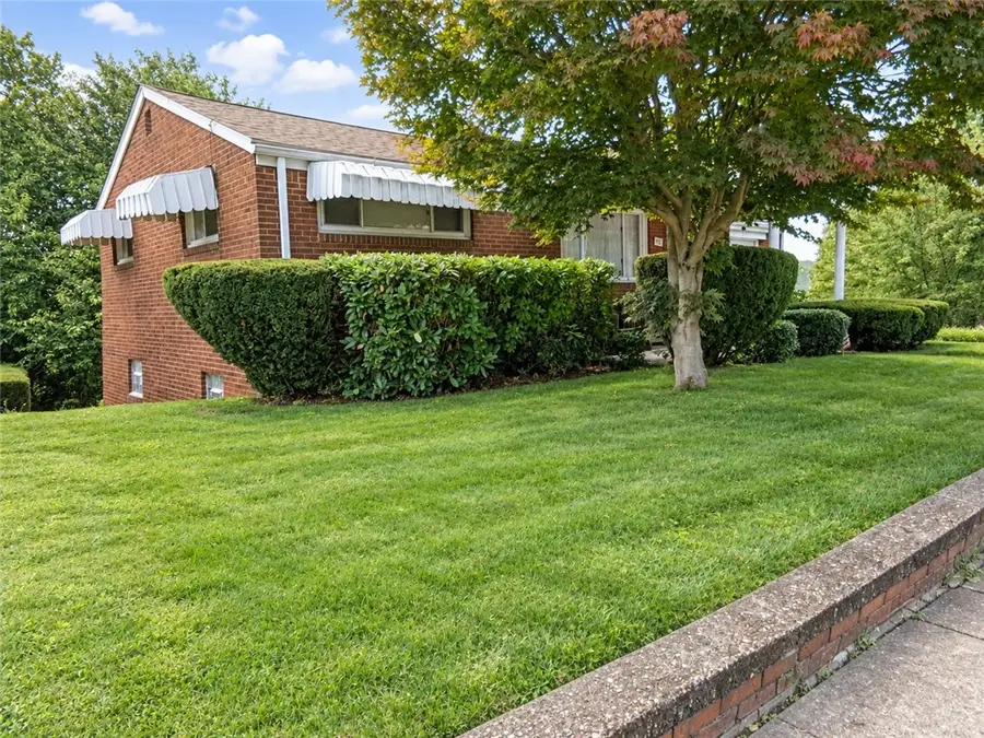 351 Berry St, Baden, PA 15005 - #3