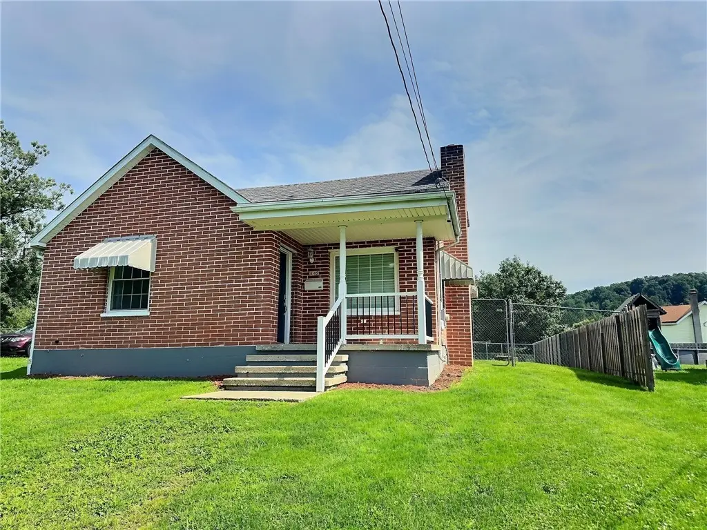 42 N Main St, Fairchance, PA 15436 - #1
