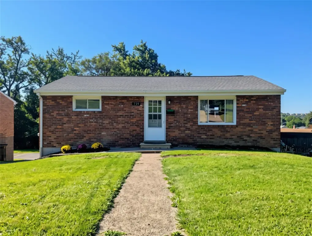 739 Darlington St, Carnegie, PA 15106 - #1