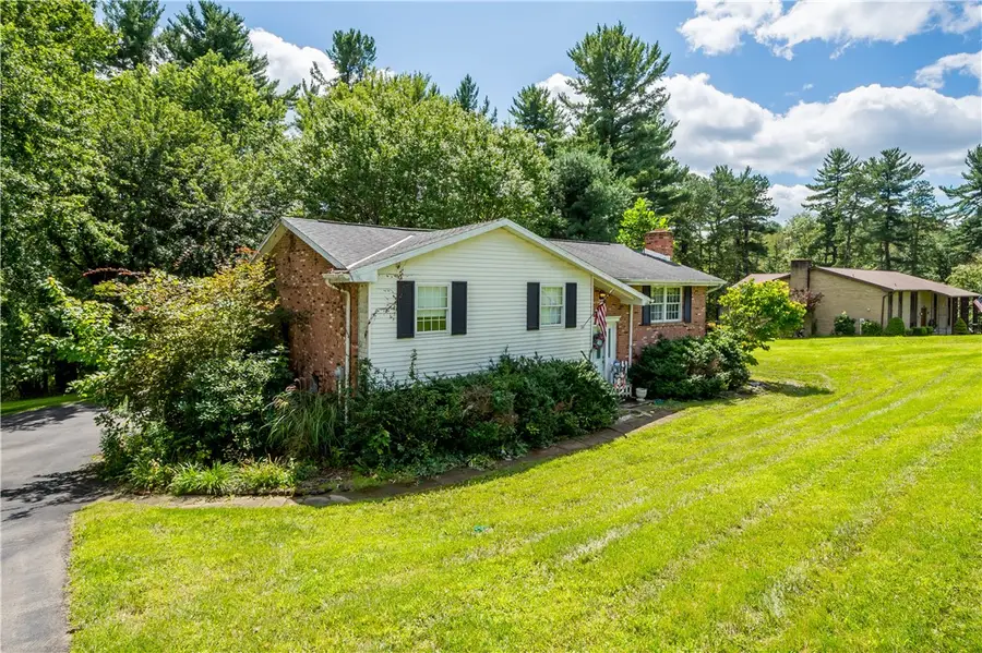 7 Van Buren Street, Cokeburg, PA 15324 - #2