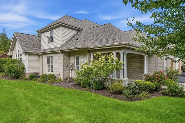 126 Woodlands Trl, Gibsonia, PA 15044