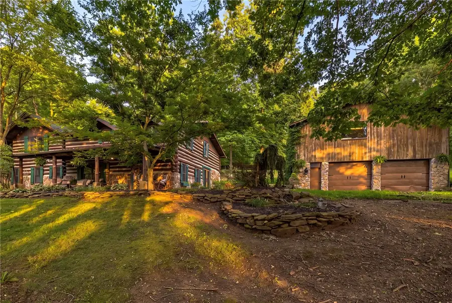 442 Strope Rd, Burgettstown, PA 15021 - #2