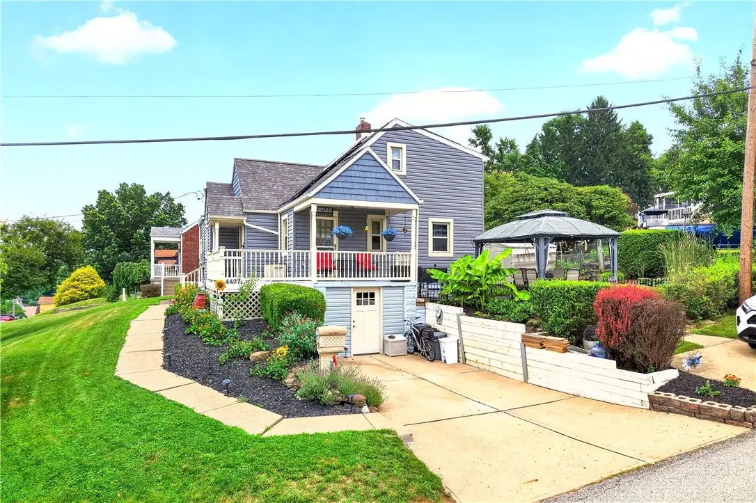 4427 Elizabeth Street, West Mifflin, PA 15122 - #1