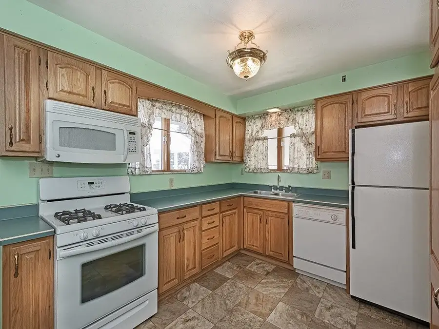 1206 Liberty Avenue, Natrona Heights, PA 15065 - #2