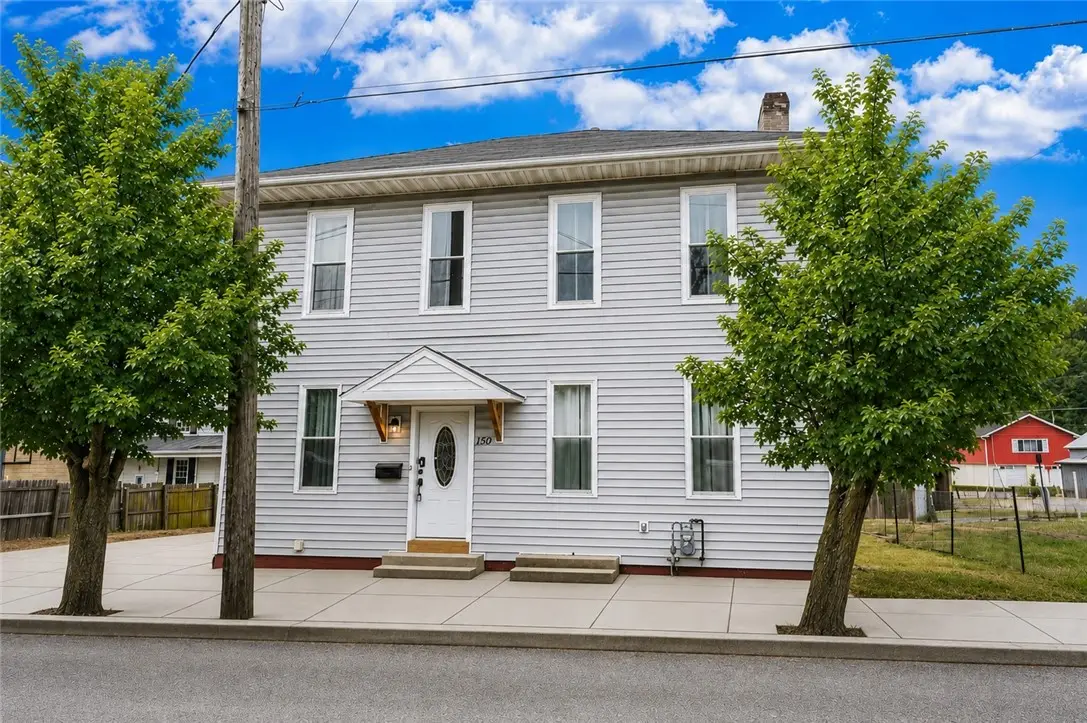 130 W Lincoln St, Waynesburg, PA 15370 - #1