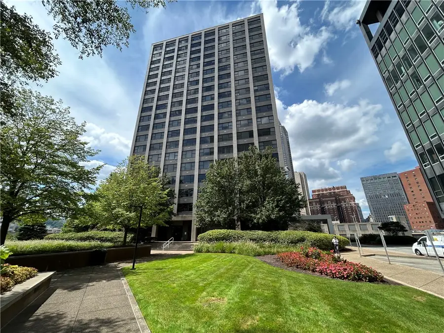 112 Washington Place #17E, Pittsburgh, PA 15219 - #2