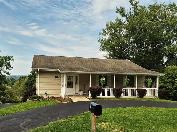 109 Charlotte Drive, Ligonier, PA 15658
