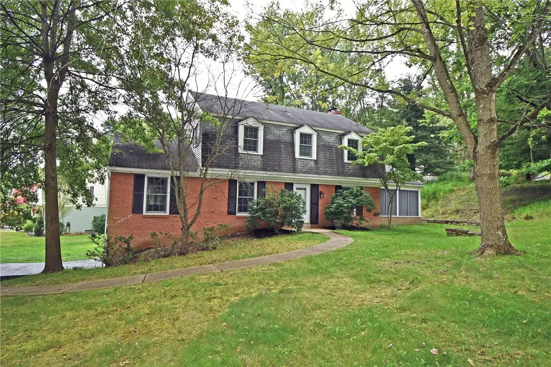 545 Pebblewood Ct, Pittsburgh, PA 15237 - #1