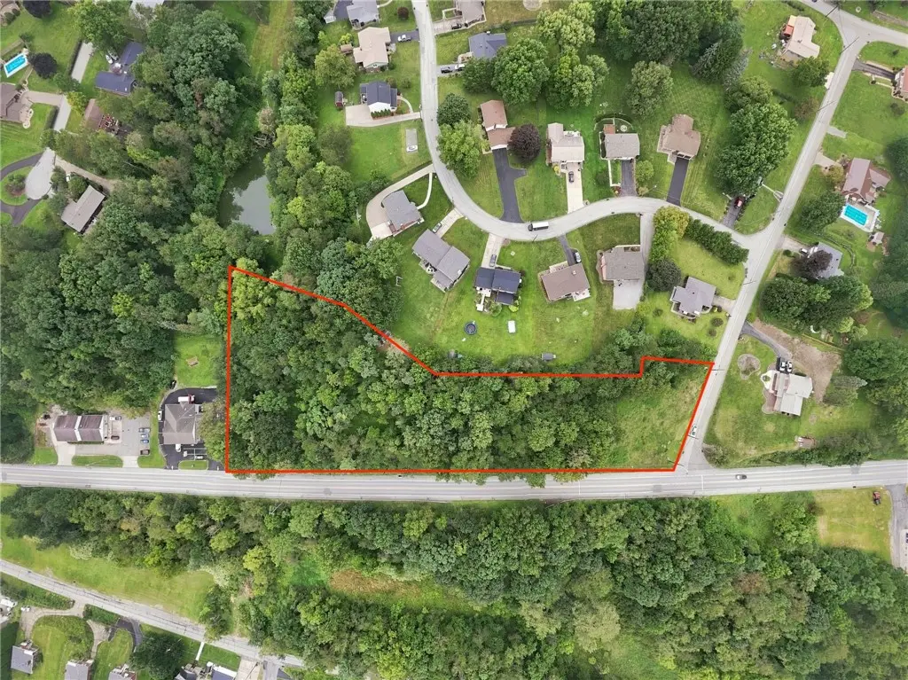 102 Welty Road, New Kensington, PA 15068 - #1