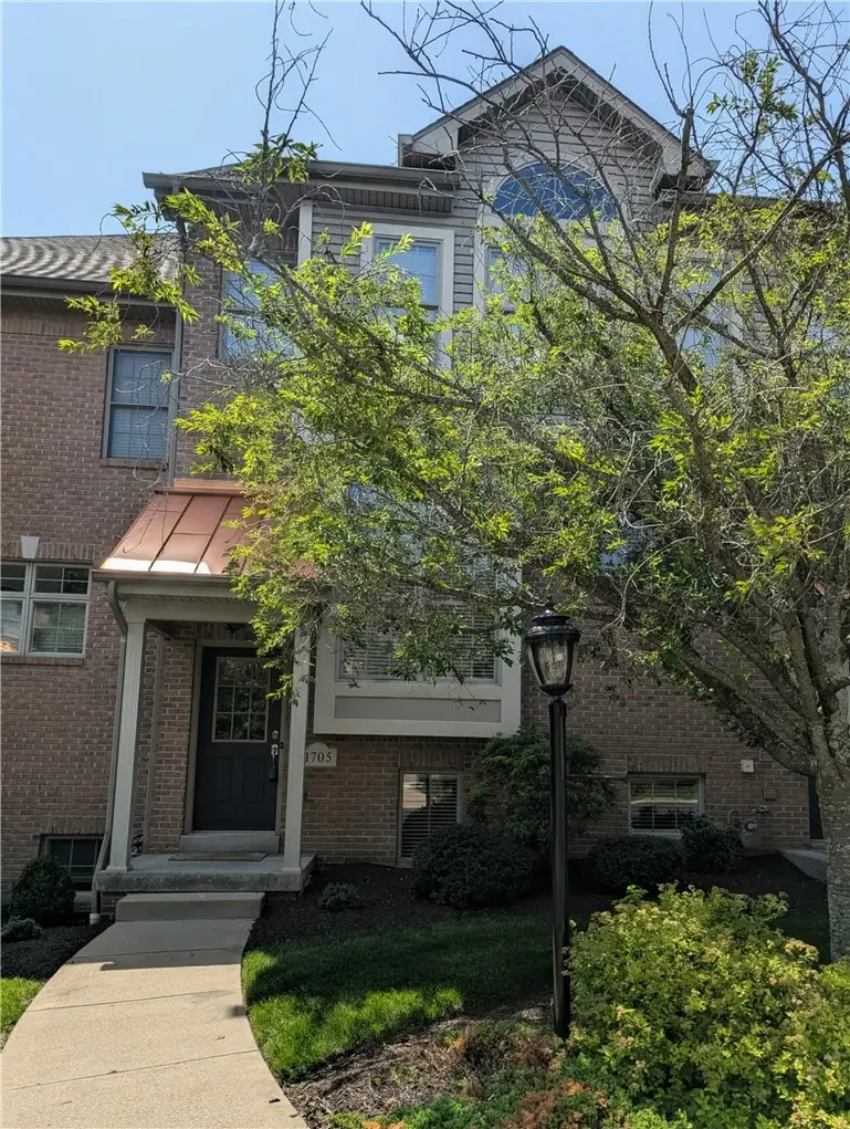 1705 Waterleaf Dr, Sewickley, PA 15143 - #2
