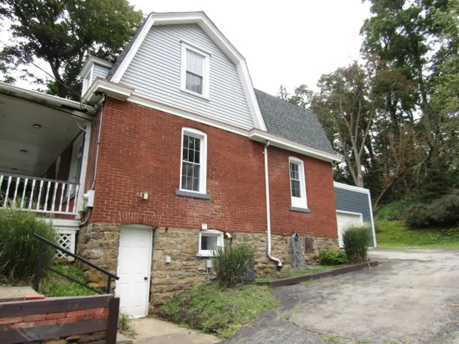 686 Filmore Rd., Pittsburgh, PA 15221 - #3