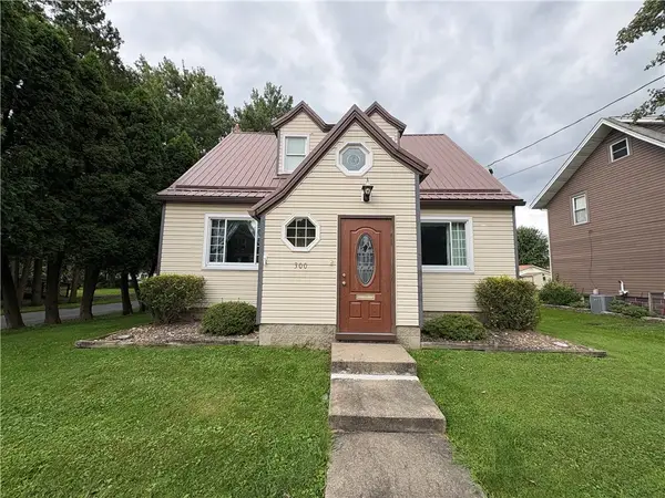 300 Elk St, Punxsutawney, PA 15767
