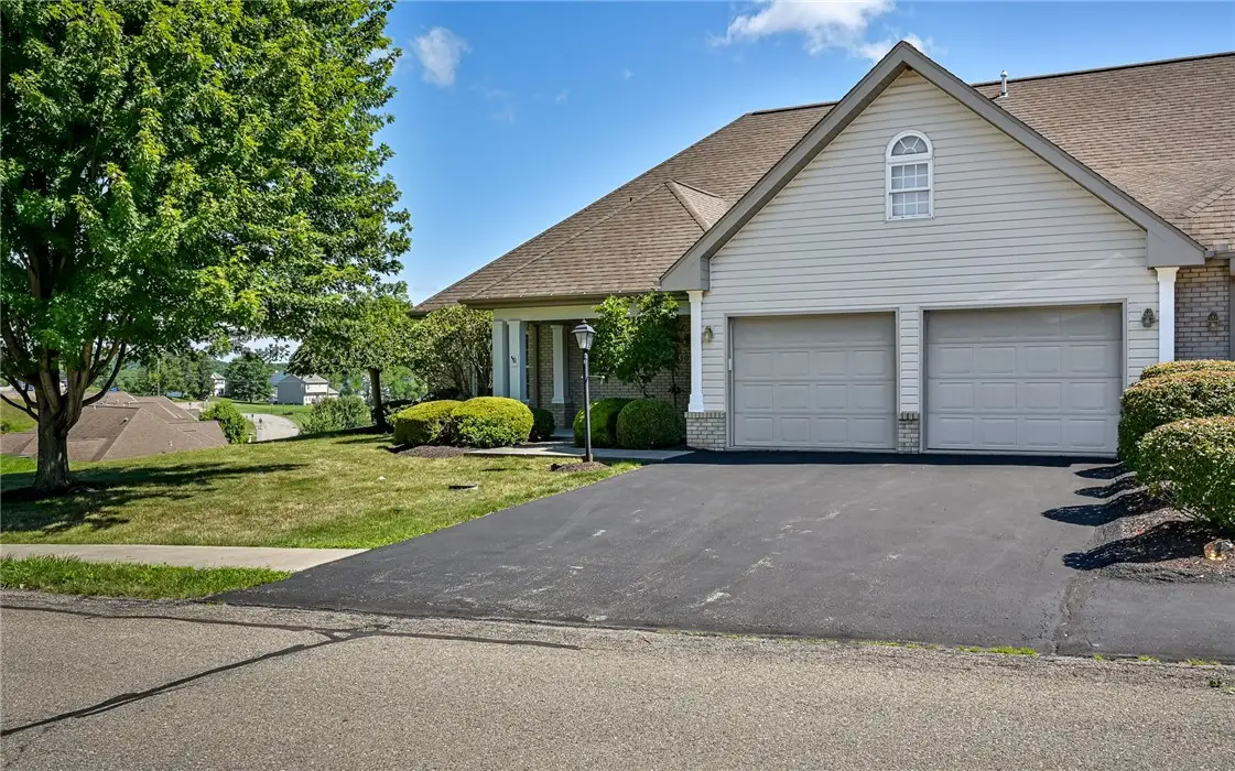 101 Walker Ln, Gibsonia, PA 15044 - #1