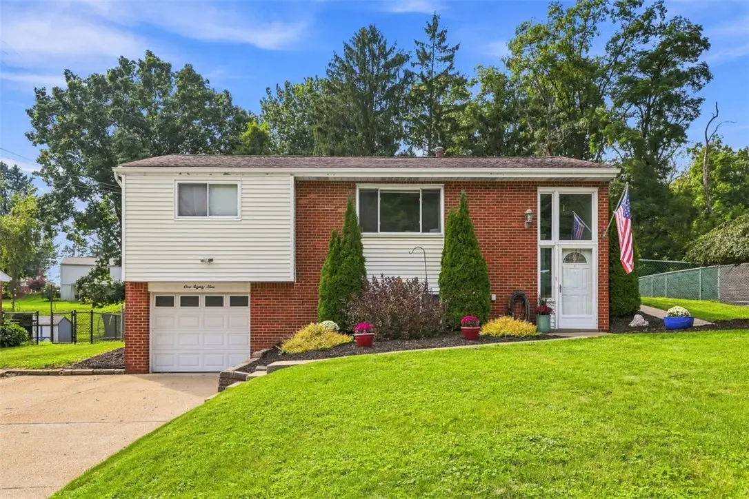 189 Rosemont Drive, Coraopolis, PA 15108 - #1