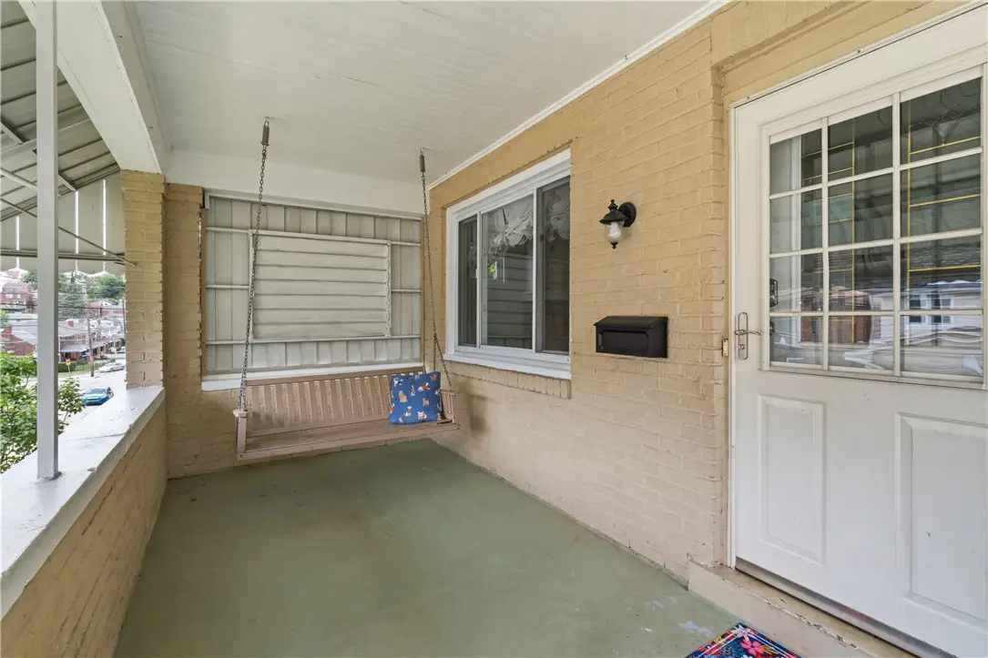 1129 Woodbourne Ave, Pittsburgh, PA 15226 - #1
