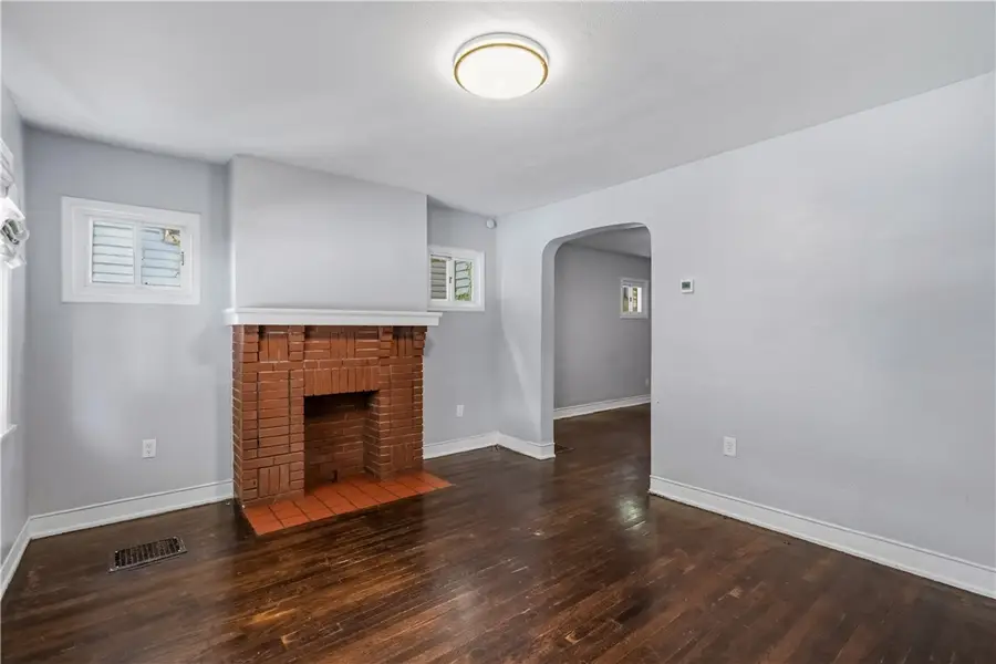 1129 Woodbourne Ave, Pittsburgh, PA 15226 - #3