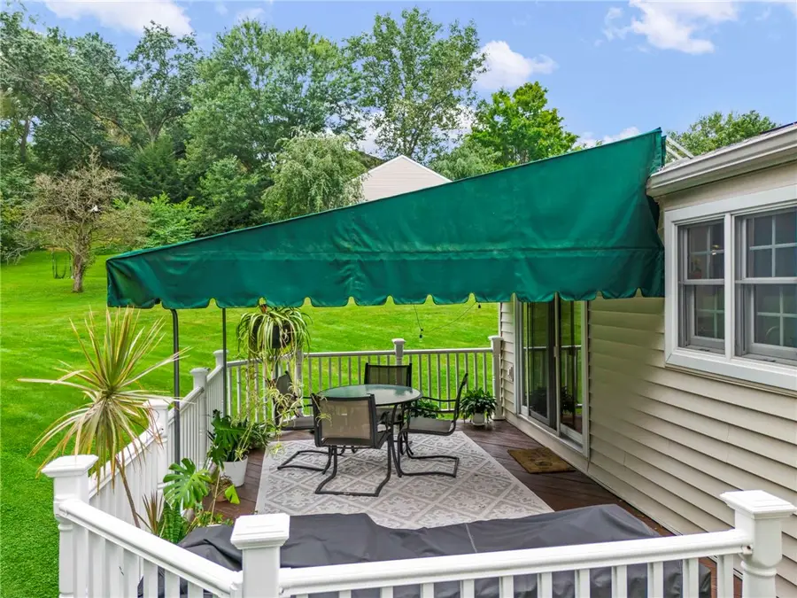 380 Carmell Dr, Pittsburgh, PA 15241 - #3