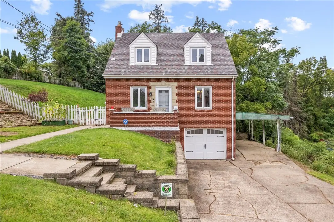 4330 Overhill St, Bethel Park, PA 15102 - #1