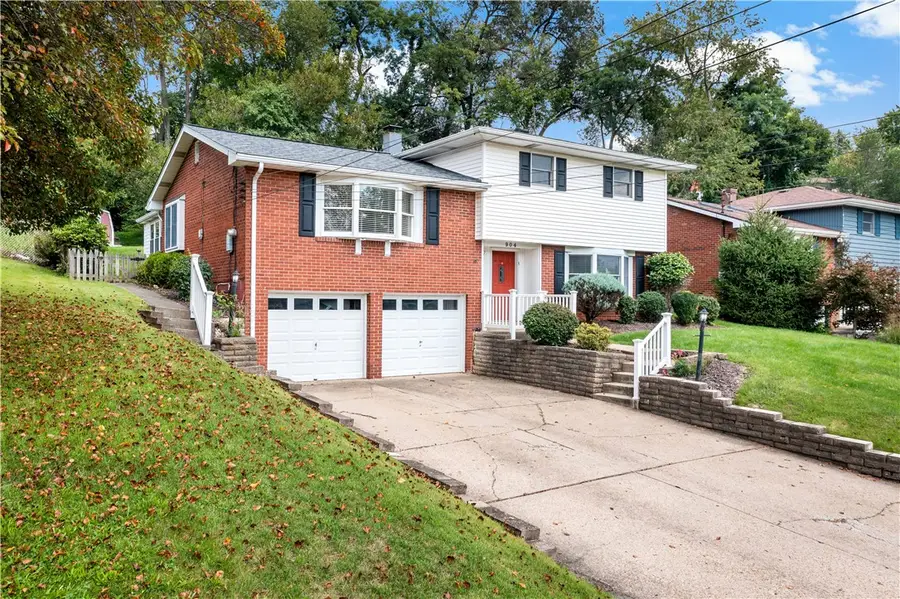 904 Lindenwood Dr, Pittsburgh, PA 15234 - #2