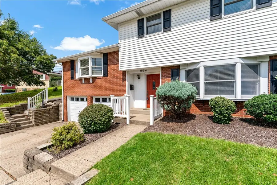 904 Lindenwood Dr, Pittsburgh, PA 15234 - #3