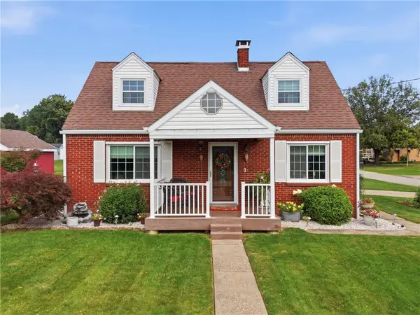 132 Allison Ave, Houston, PA 15342