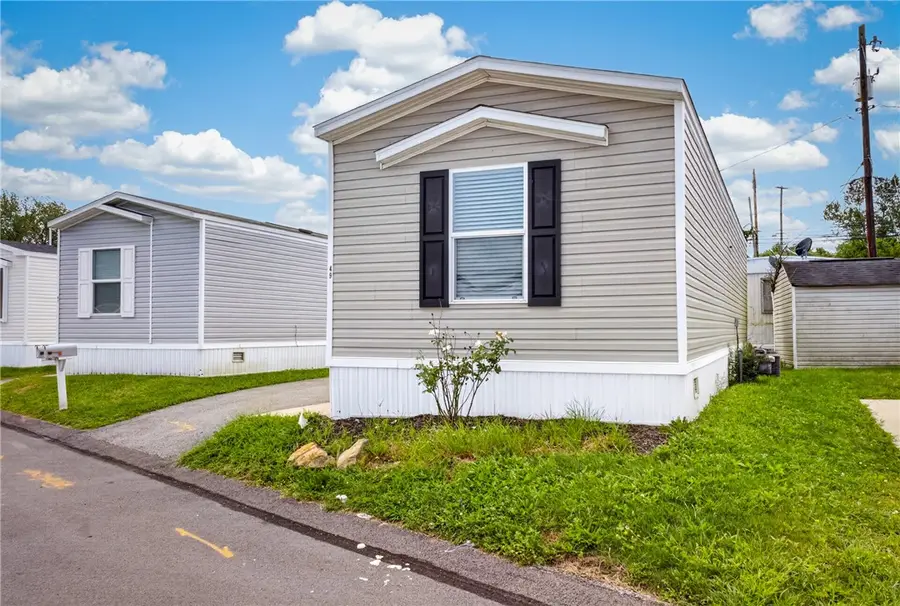 49 Imperial Ave, Washington, PA 15301 - #3
