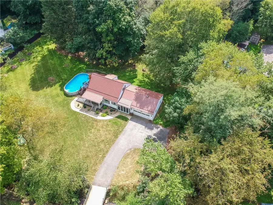 2030 Bennetts Run Rd, Beaver Falls, PA 15010 - #2