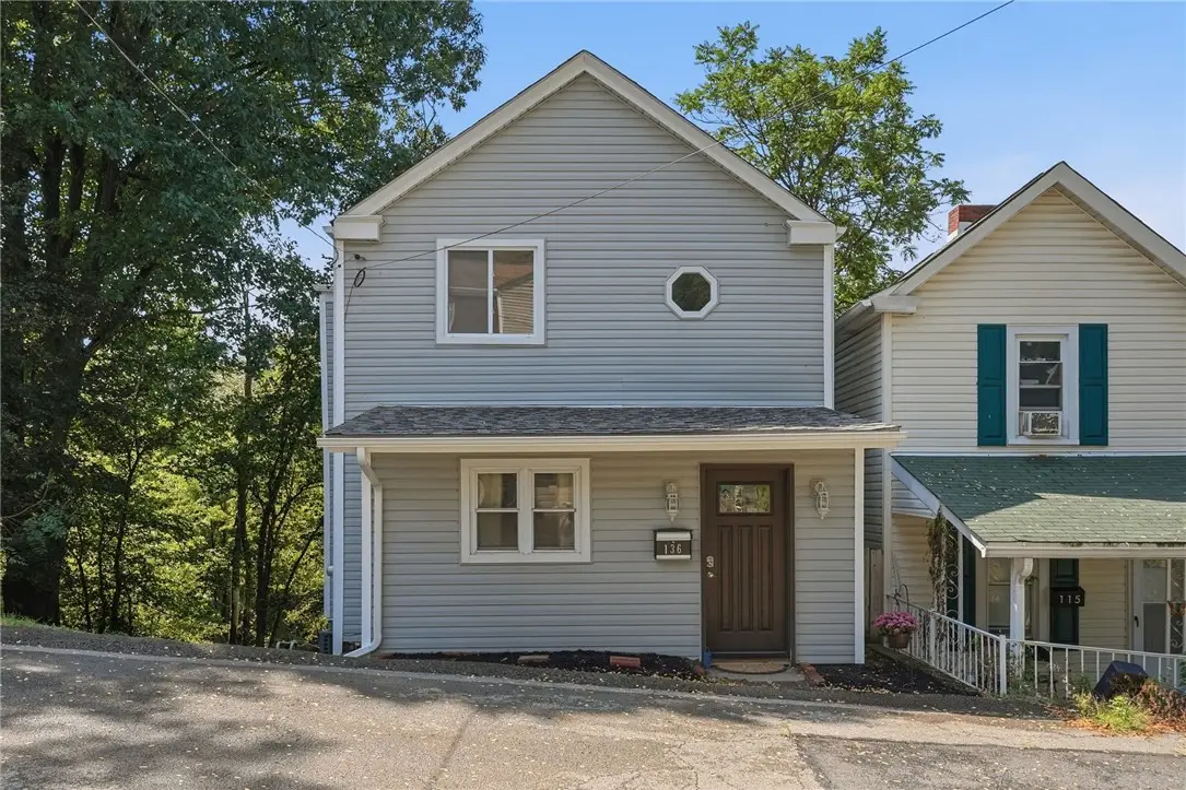 136 Varney St, Pittsburgh, PA 15202 - #1