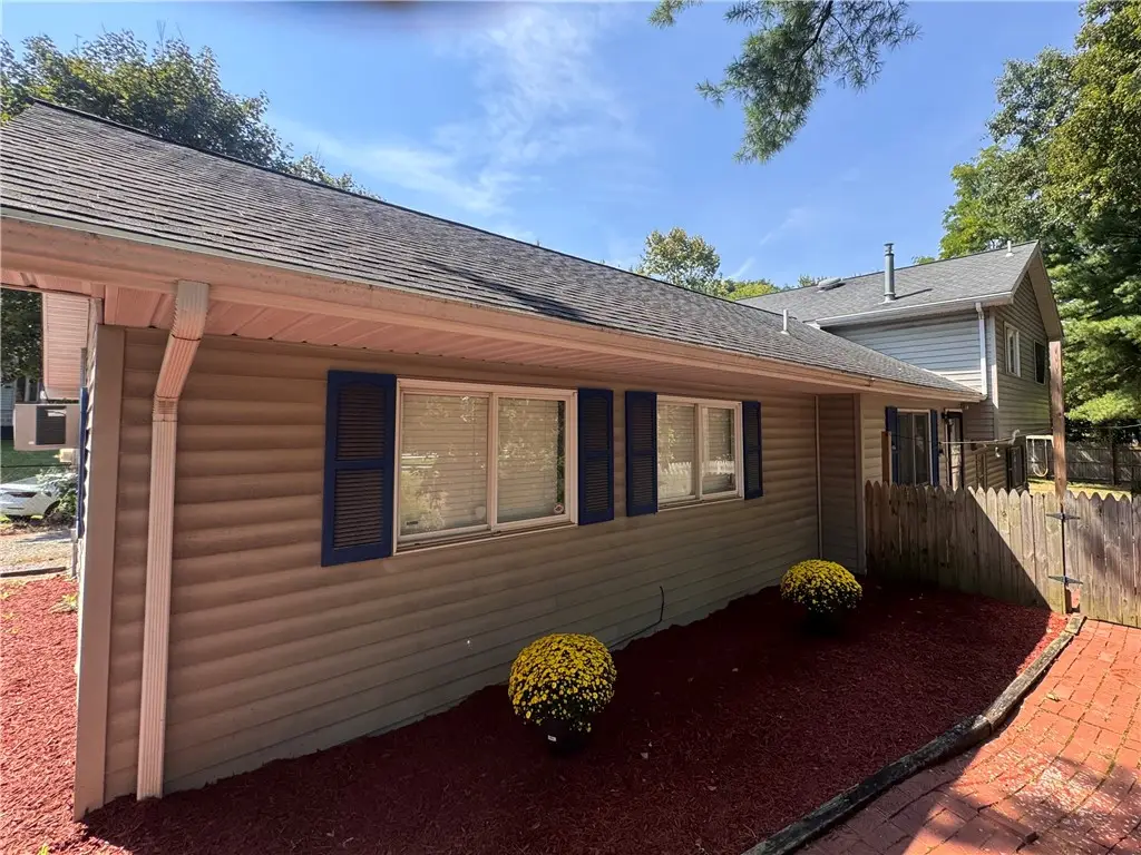530 Spruce Run Rd, Pittsburgh, PA 15202 - #1