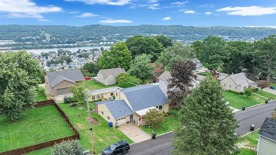 929 Speyer Ave, Monaca, PA 15061 - #3