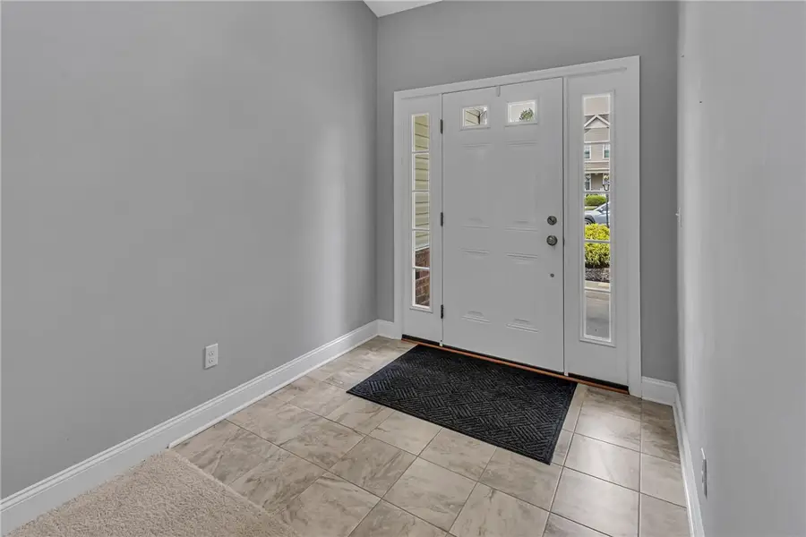 121 Spring Blossom Cir, Beaver Falls, PA 15010 - #2