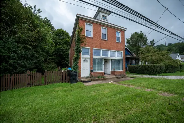 420 5th Ave, Coraopolis, PA 15108
