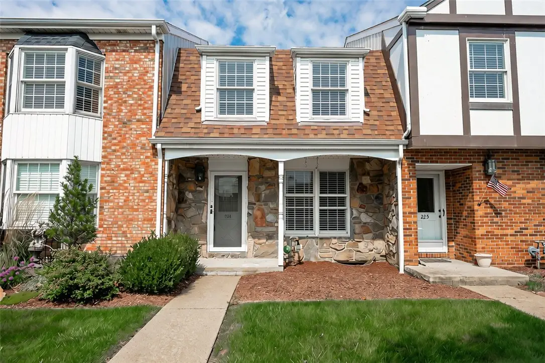 224 Georgetowne Vlg, Indiana, PA 15701 - #1