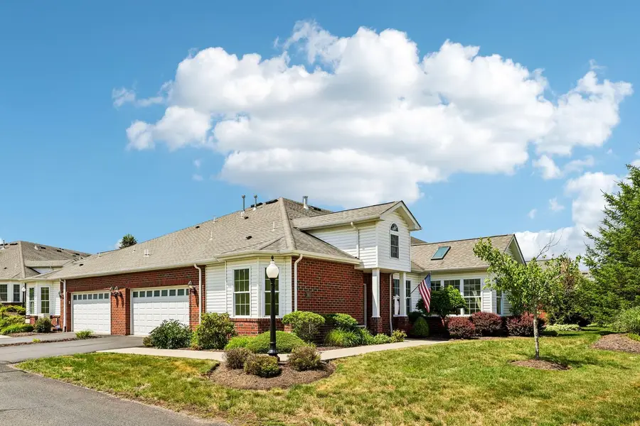 3103 Ambassador Lane, Valencia, PA 16059 - #2
