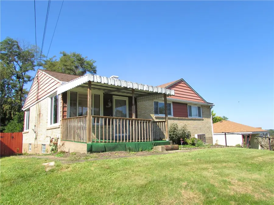 10901 Highpoint Dr, Pittsburgh, PA 15235 - #2