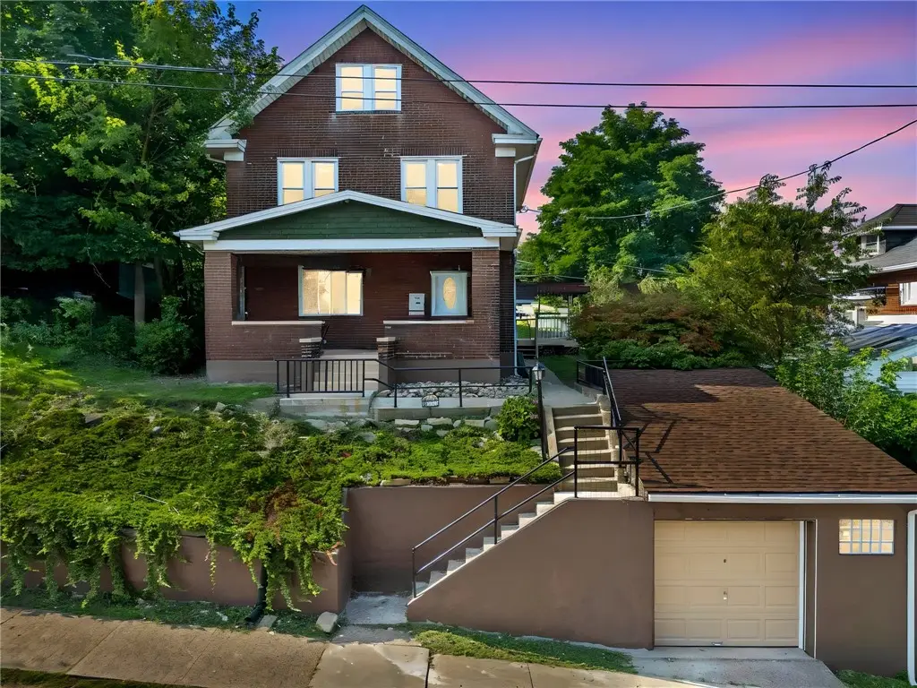 110 Kennedy Ave, Homestead, PA 15120 - #1