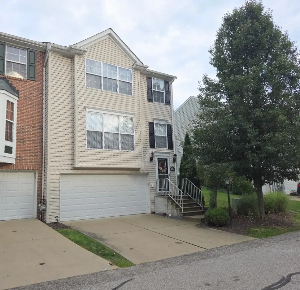 10552 Timber Edge Dr, Wexford, PA 15090 - #1