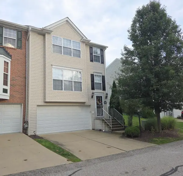 10552 Timber Edge Dr, Wexford, PA 15090