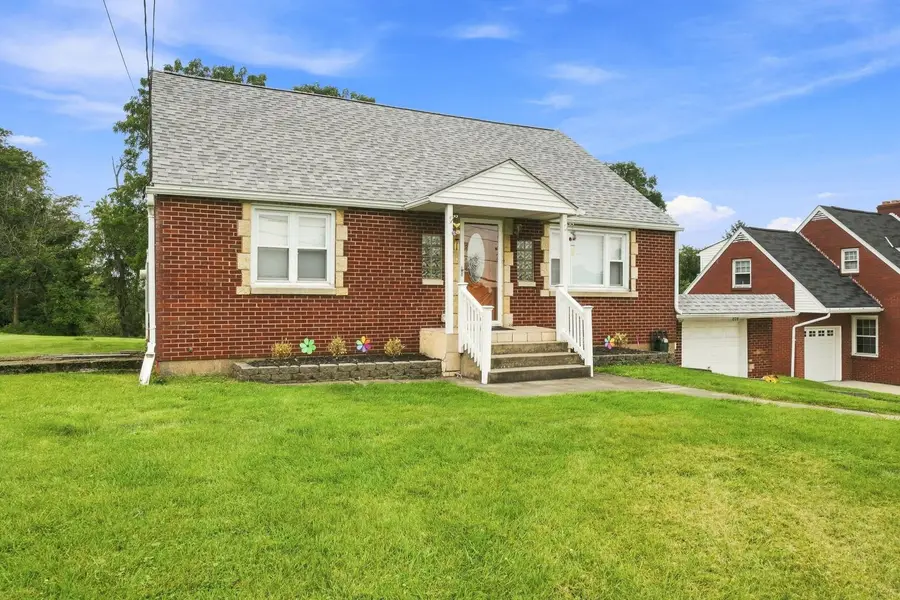 494 Lougeay, Pittsburgh, PA 15235 - #2