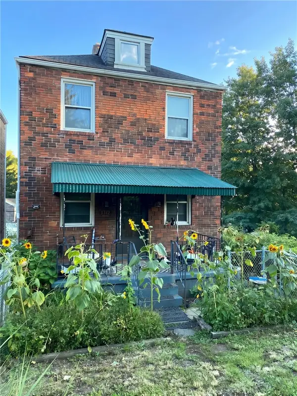 1312 Malden St, Pittsburgh, PA 15212