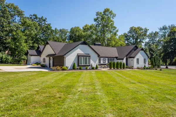 113 Oakwood Road, McMurray, PA 15317