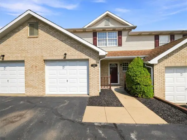 204 Stoneridge Blvd, Butler, PA 16001