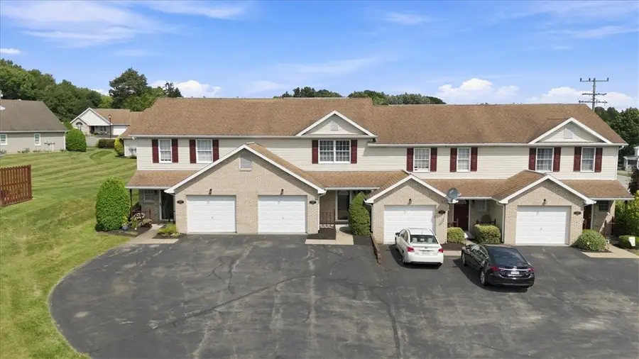 204 Stoneridge Blvd, Butler, PA 16001 - #2