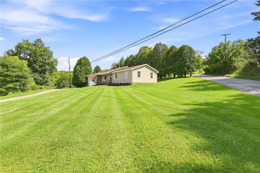 1820 Mckelvey Rd, Ligonier, PA 15658 - #3