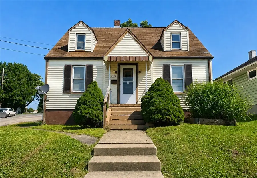1198 Arch St, Washington, PA 15301 - #2