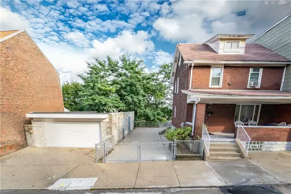 3231 Dobson St, Pittsburgh, PA 15219