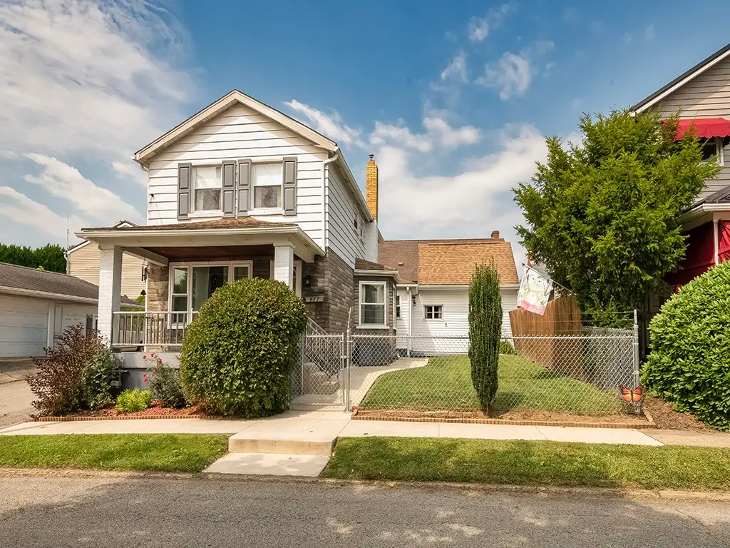 467 Pitt St, Leechburg, PA 15656 - #1