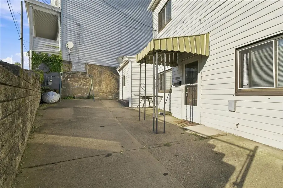 134 - 136 Amanda Ave, Pittsburgh, PA 15210 - #2